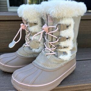 London Fog Girls snow boots